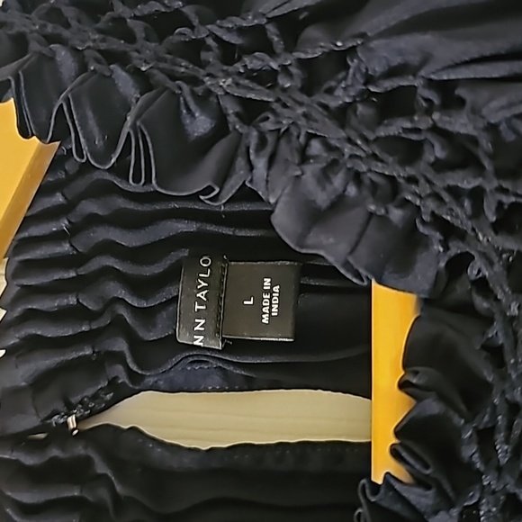 Ann taylor blue blouse size L - Picture 3 of 6